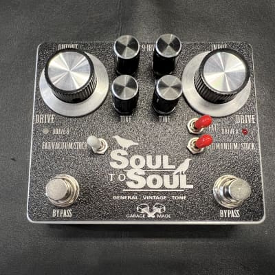 General Vintage Tone Soul to Soul Overdrive pedal  - silver/black SRV image 2