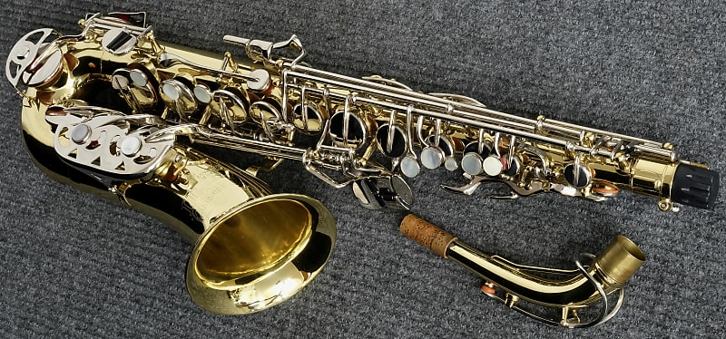 Selmer Bundy II Alto Saxophone