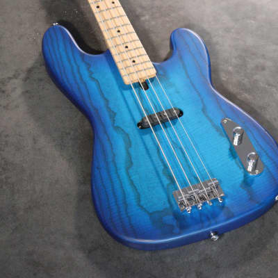 Maruszczyk Jake 55 2023 - Blue burst image 3