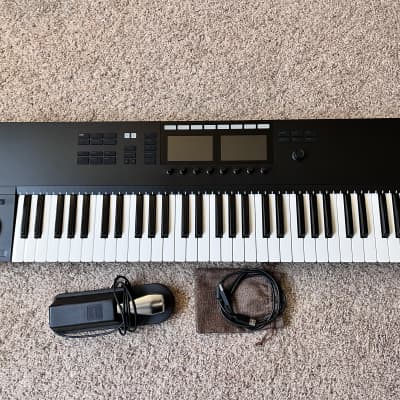 Native Instruments Komplete Kontrol S61 MK2 NI 25 Native Instruments Komplete Kontrol S61 MK2 NI 25