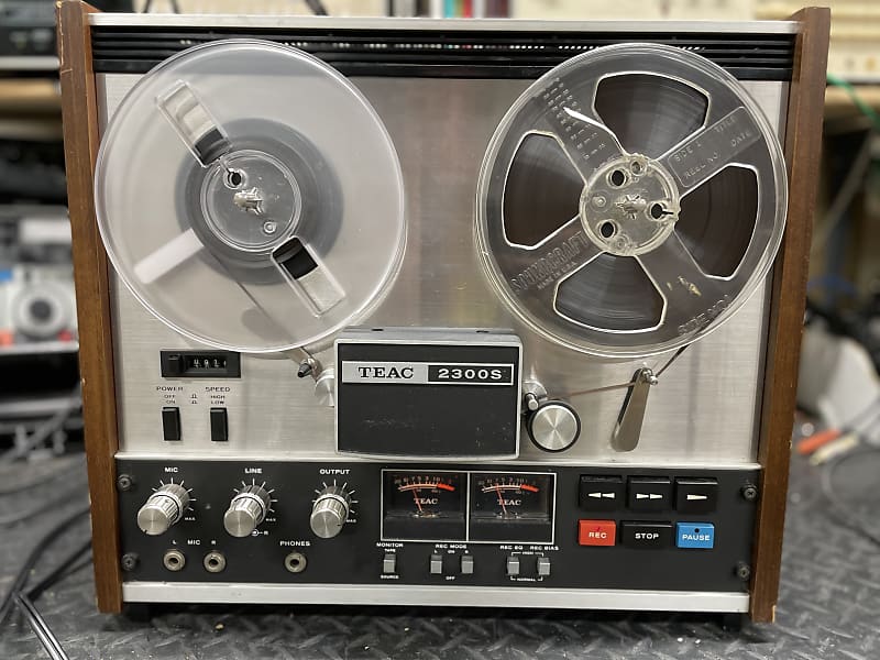Vintage Teac A-4000S Reel - Reel Tape Player/Recorder NO POWER CORD Pa -  cell phones - by owner - electronics sale 