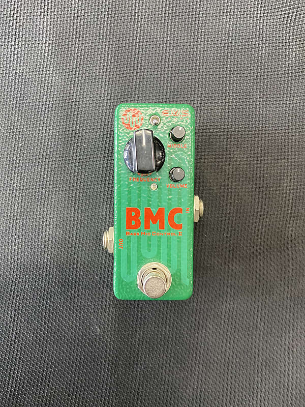EWS BMC2 (Bass mid Control 2) pedal w/box