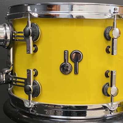 Sonor 20/12/14" SQ2 Maple Drum Set - High Gloss Traffic Yellow image 12