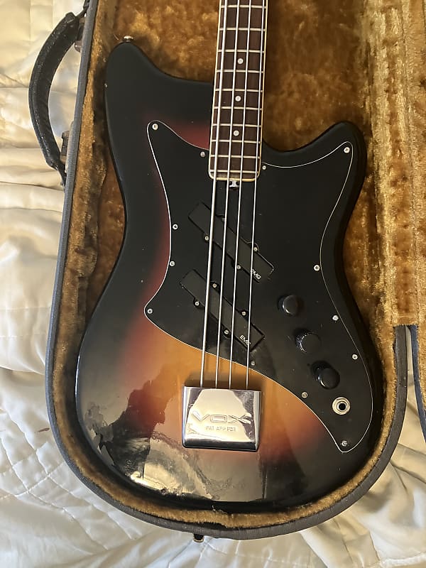 Vox Panther Short Scale Bass 1966 Sunburst Active Emgs Reverb Canada