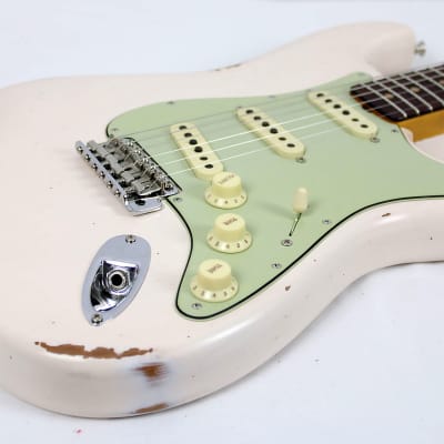 Fender Custom Shop Late 1962 Stratocaster Relic - Super Faded Aged Shell Pink image 2