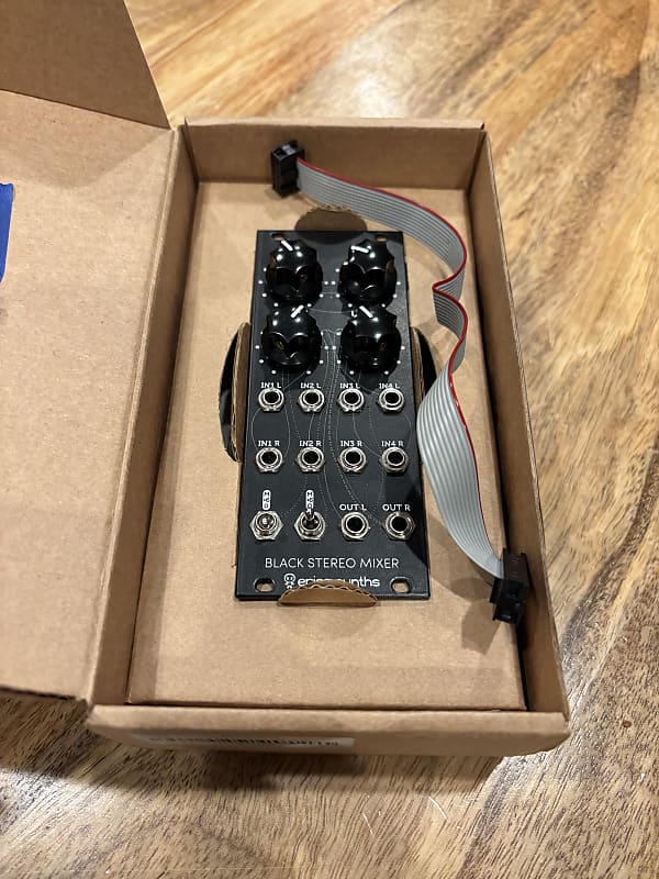 Erica Synths Black Stereo Mixer V3