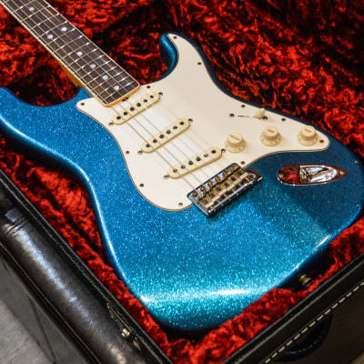 Fender Custom Shop Limited Edition 1965 Stratocaster Journeyman Relic Blue Sparkle image 7