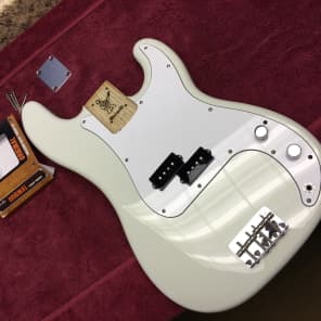 Warmoth Olympic White Precision Bass Body LOADED w/ Fender Original P-Bass Pickups image 11