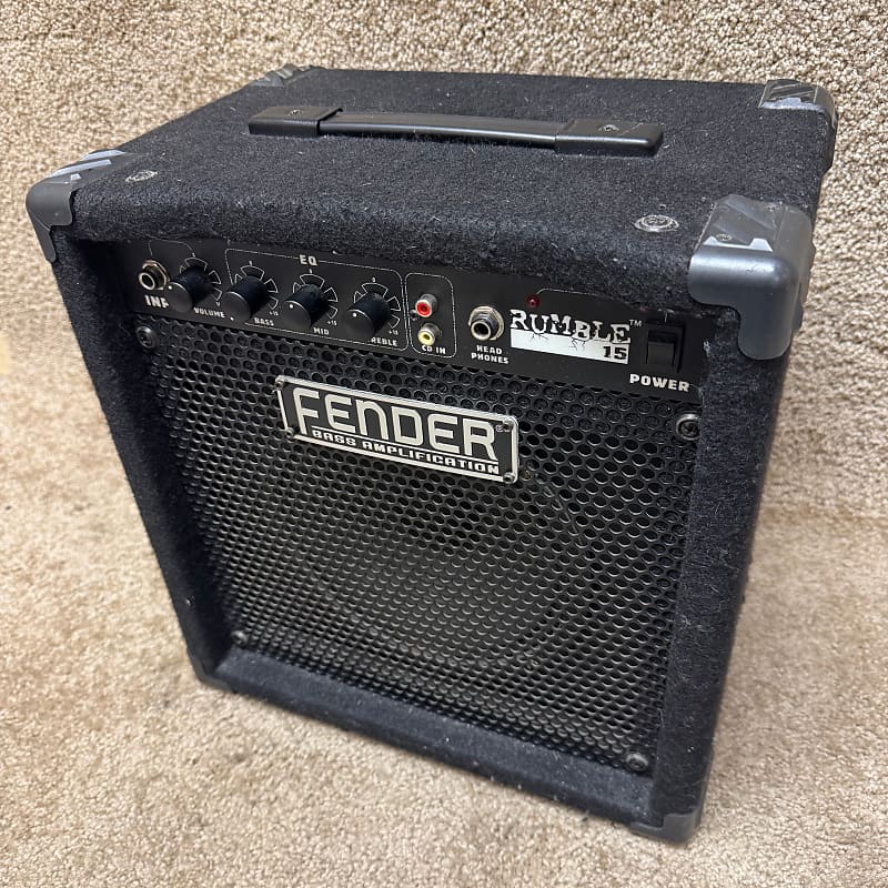 Fender Rumble 15 ベースアンプ s-l1200.png