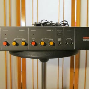 Fostex Model 3180 Reverb Unit Stereo Analog Spring Reverb