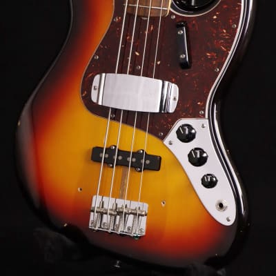 Fender USA New American Vintage 64 Jazz Bass 3-Color Sunburst [SN V1310249] [12/04] image 4