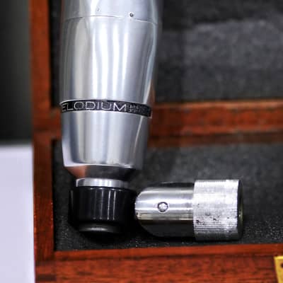 Melodium  RM6 1950's. Vintage Ribbon mic. Very RCA 44bx sounding. Rare, excellent condition. image 2