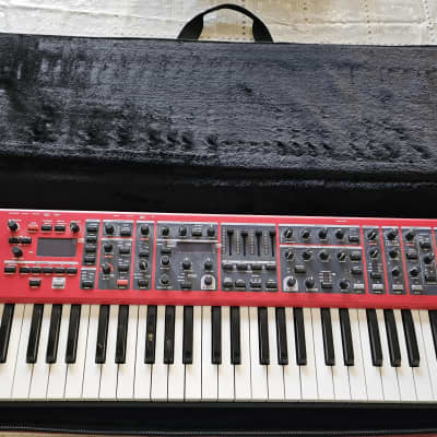 Nord Wave 2 w/ Nord Soft Case
