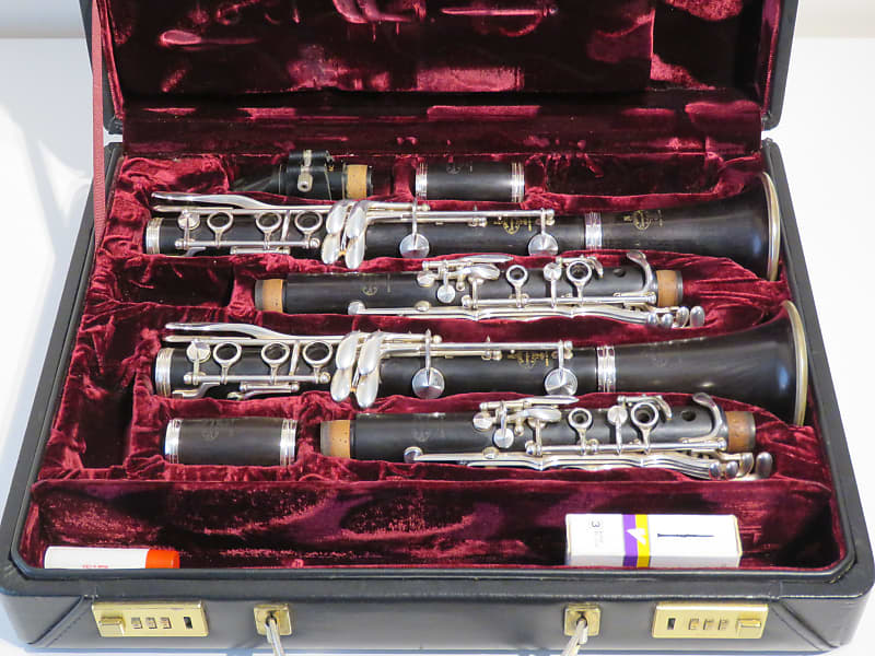 2002 Pair of Buffet R13 Bb and A Clarinets with Case