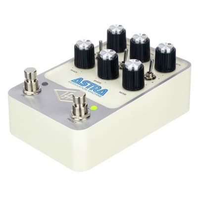 Astra Modulation Machine – Universal Audio