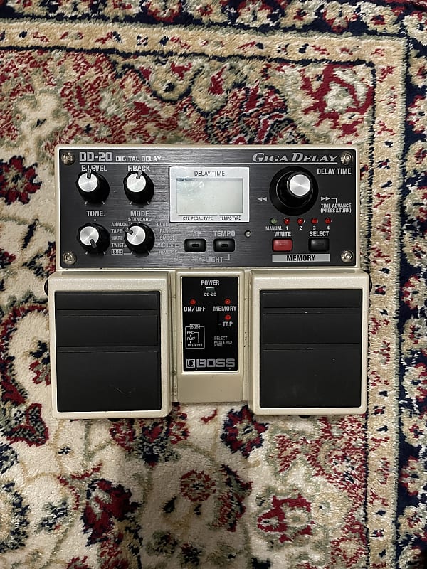 Boss DD-20 Giga Delay