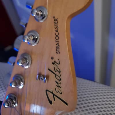 Fender Stratocaster HSS Orange Sunburst w/ Locking Tuners image 3