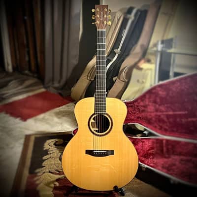 Lakewood Deluxe Series J-32 Baritone Acoustic Guitar for sale