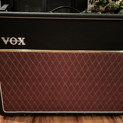 通販卸値希少白 / VOX AC30 6TB / White / England 英国製 / Duplex ハードケース 付 / アルニコブルー　セレッション CELESTION コンボ