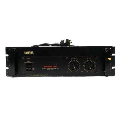 Yamaha P2100 Professional Series Natural Sound Power Amplifier