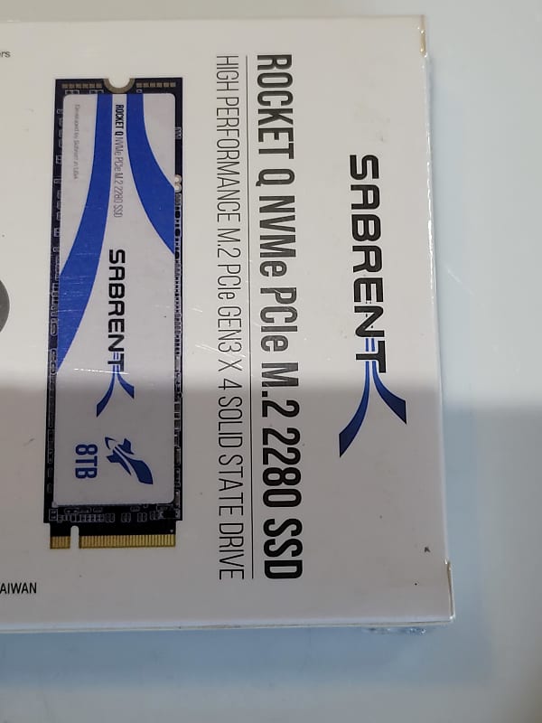 SABRENT Rocket Q 8TB NVMe PCIe M.2 2280 Internal SSD High Performance Solid  State Drive R/W 3300/2900MB/s (SB-RKTQ-8TB)