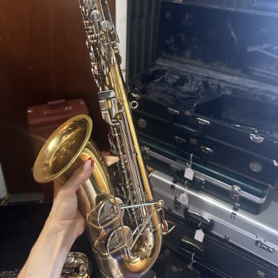 The Martin Imperial Kenosha U.S.A. Alto Saxophone / 320322 image 18