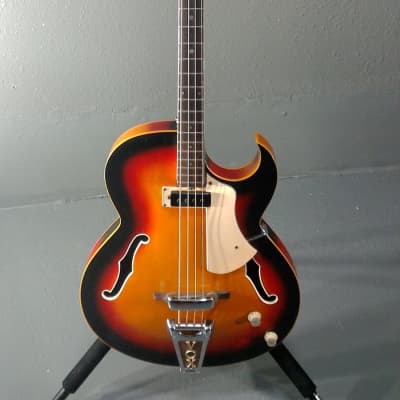 1960s Vox Saturn IV Hollowbody Bass Guitar, made in Italy for sale