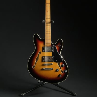 Squier Classic Vibe Starcaster | Reverb