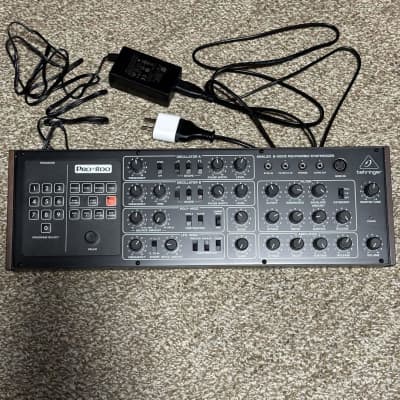 BEHRINGER PRO-800 8-voice polyphonic synthesizer