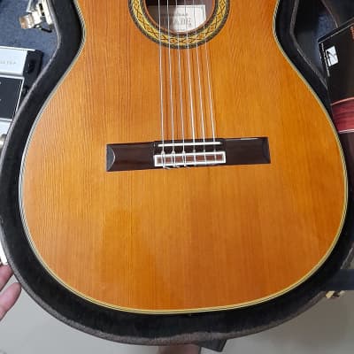 Takamine TH5C Hirade Series Classical Nylon String Concert Cutaway