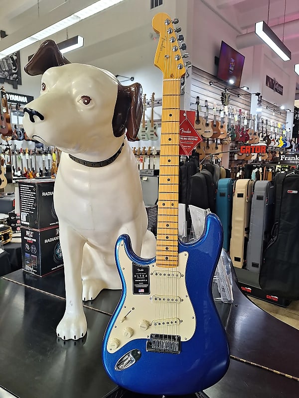 Fender 75周年　ウルトラ　 ストラトキャスター　レフティ　ギター　左 Fender 75周年 ウルトラ ストラトキャスター レフティ ギター 左