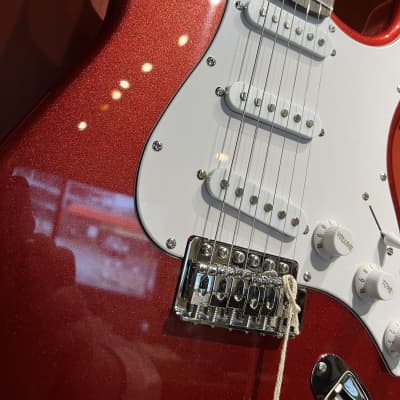 Stadium Strat style electric guitar 2023 Red glitter image 3
