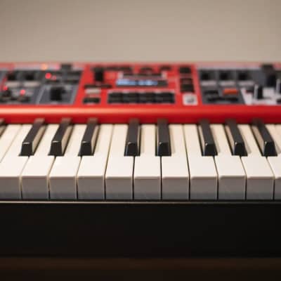 Nord Stage 4 73 Keyboard image 8