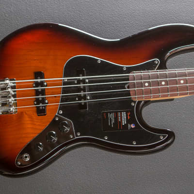 Fender American Performer Jazz Bass – 3 Color Sunburst w/Rosewood for sale