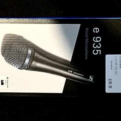 Sennheiser e935 Handheld Cardioid Dynamic Vocal Microphone 2003 - Present - Black