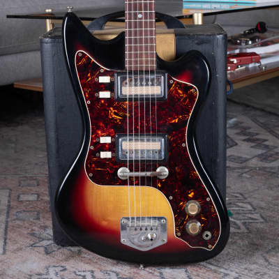 Supro Lexington 1960s - Sunburst image 1