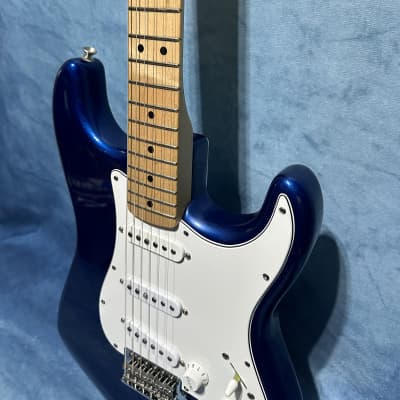 Fender Standard Stratocaster MIM 2007 - Electron Blue image 7