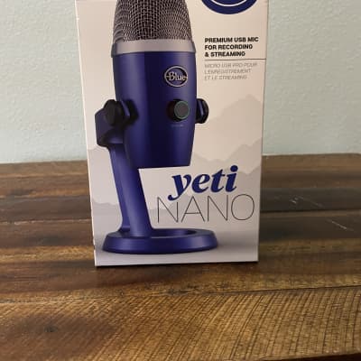 Blue Microphones Yeti Nano USB Condenser Microphone