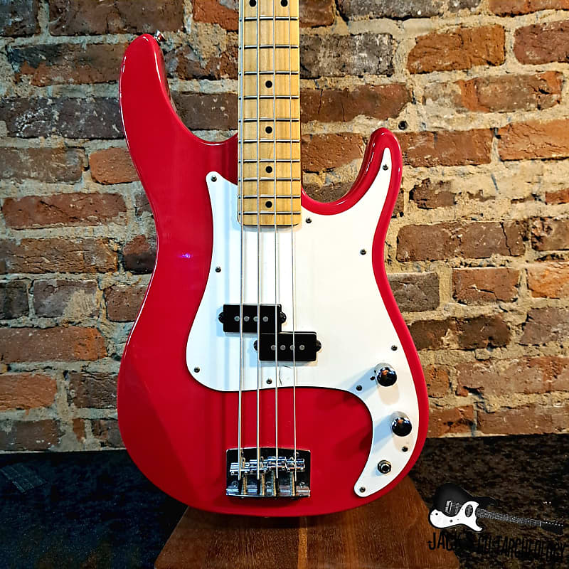 Peavey Fury USA Electric Bass (1990s - Red)