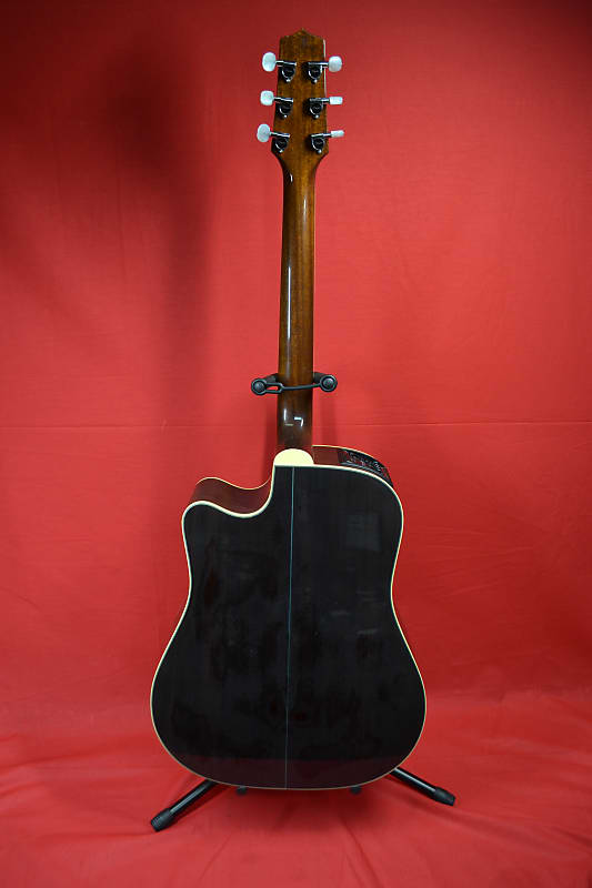 Takamine LTD 2002 - Limited Edition - WHALE Inlay | Reverb