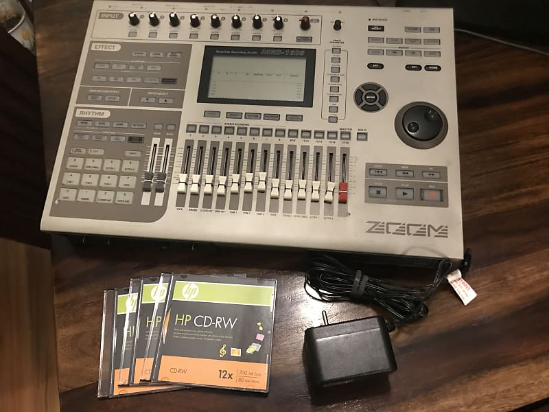 Zoom MRS-1608 with CR/RW Discs, Power Supply, Manuals and Software