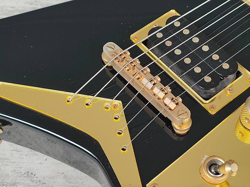 1990's Charvel (by Jackson Japan) 610-RR Short Scale Mini