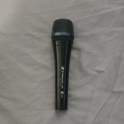 Sennheiser e935 Handheld Cardioid Dynamic Vocal Microphone 2010s