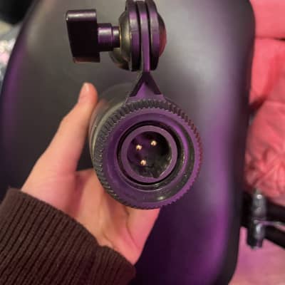 Samson MTR101 Wired Microphone with Microphone Clip image 4