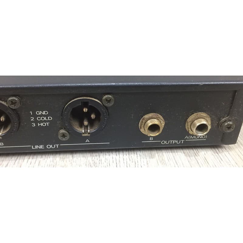 Roland GS-6 Digital Guitar Sound System & Preamp Rackmount