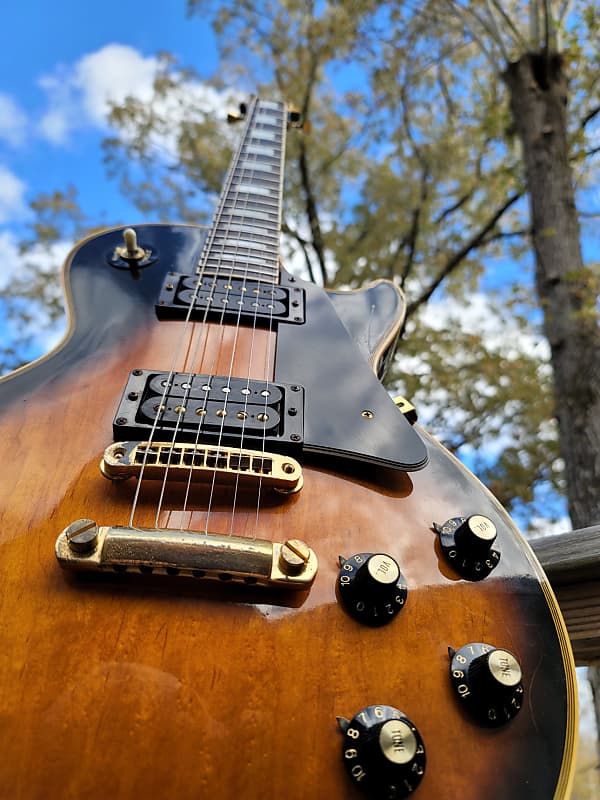 【ビンテージ】Aria pro ii. LC-500 ジャンク Aria Pro II LC-500 1977 - Cherry Sunburst - Les Paul Custom