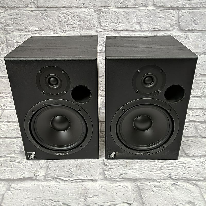 Event best sale studio speakers