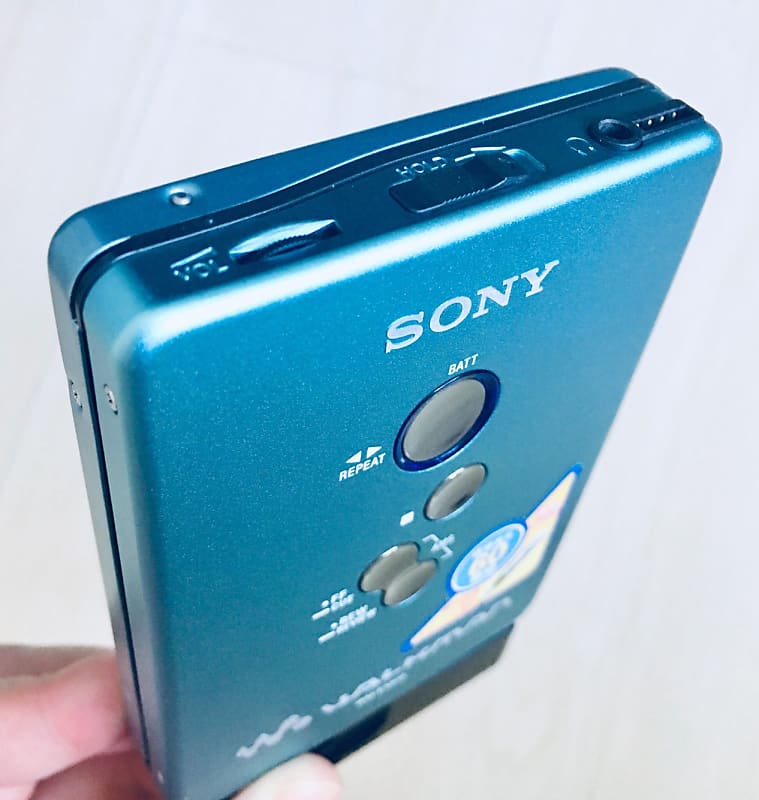Sony WM-EX610 Walkman Cassette Player, Excellent Blue Shape !! Tested &  Working !!