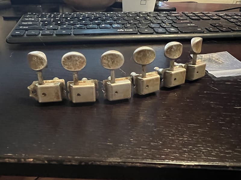 Fender Geniune Custom Shop Heavy Relic Tuners Set 