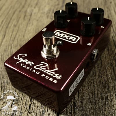 ギター MXR M236 VARIAC FUZZ Amazon.com: MXR® Super Badass® Variac Fuzz : Musical Instruments